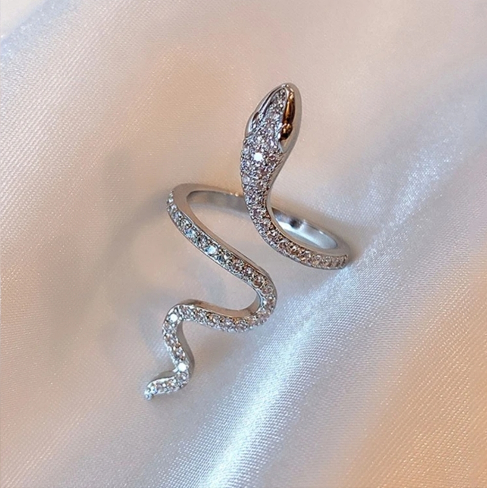 🐍🐍NEW🐍🐍STUNNING!! Adjustable CZ Snake Wrap Ring in SILVER 🐍🐍